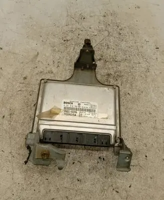 Toyota Yaris Engine control unit/module 8966152250 1039S00239 4079180013