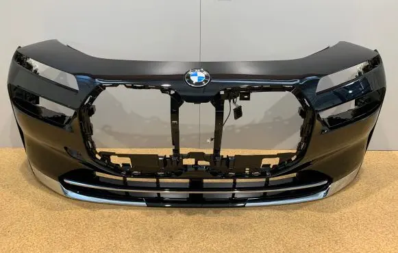 BMW 7 G70 Front bumper