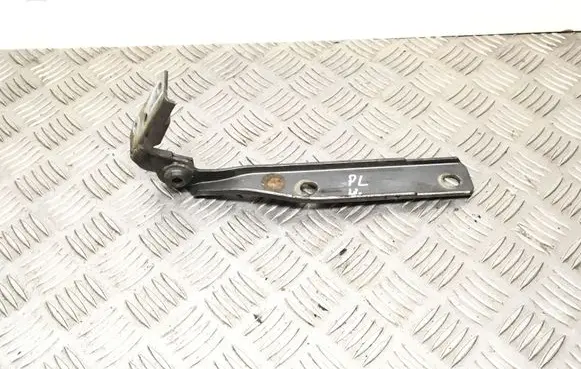 Audi 100 S4 C4 Front door upper hinge 863330