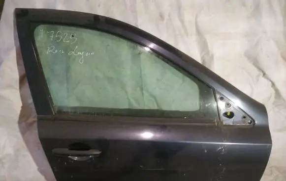 Renault Laguna II Front door melynos