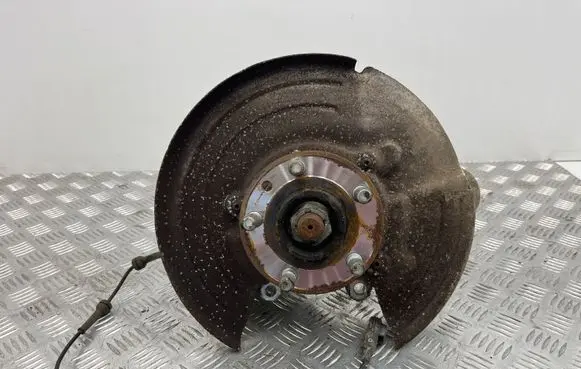 Land Rover Evoque I Rear wheel hub 28A83410