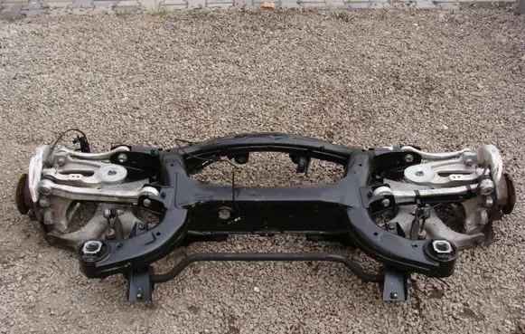 BMW X5 E70 Rear axle beam 