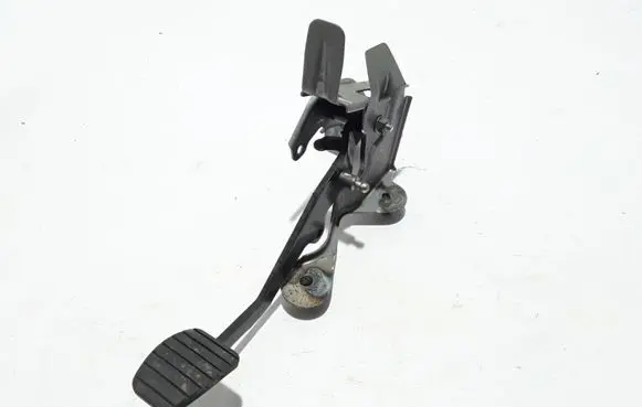 Clutch pedal