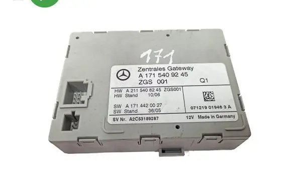 Mercedes-Benz SLK R171 Gateway control module A1715409245 A2115408245 A1714420027