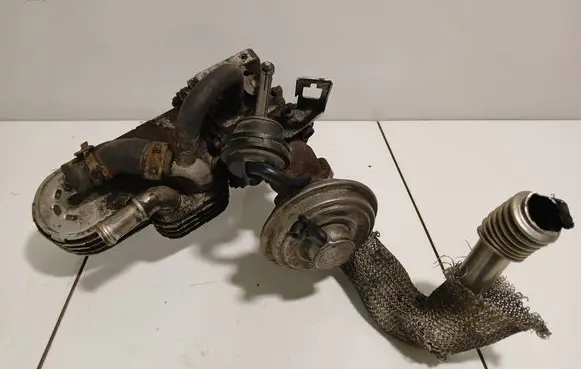 Audi A8 S8 D3 4E EGR valve cooler