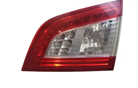 Peugeot 508 Tailgate rear/tail lights 9686780680