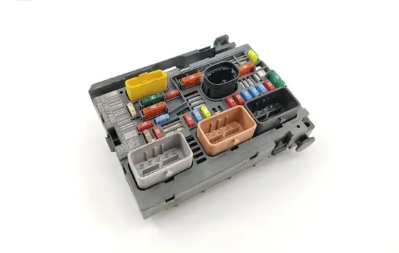 Citroen Berlingo Fuse box set 9675877980