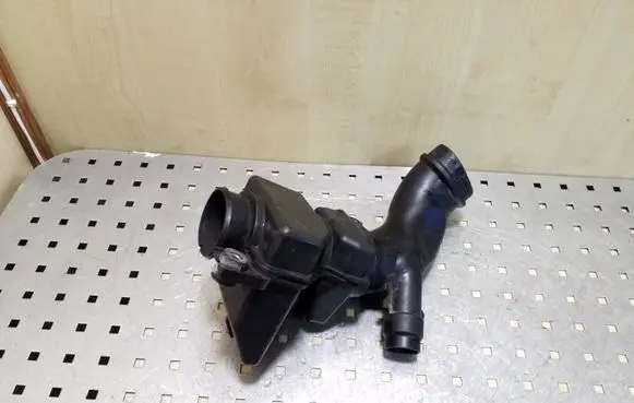 Honda CR-V Air intake duct part