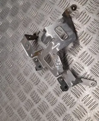 Porsche Panamera (970) Power steering pump mounting bracket 97034735104