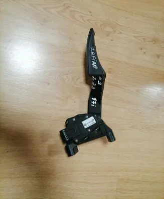 Opel Zafira A Accelerator throttle pedal 9202341BT 6PV00811400