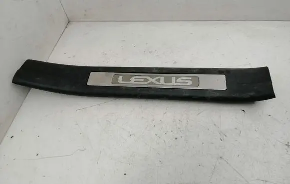 Lexus RX 330 - 350 - 400H Rear sill trim cover 6793048020 6791748030 6793048010