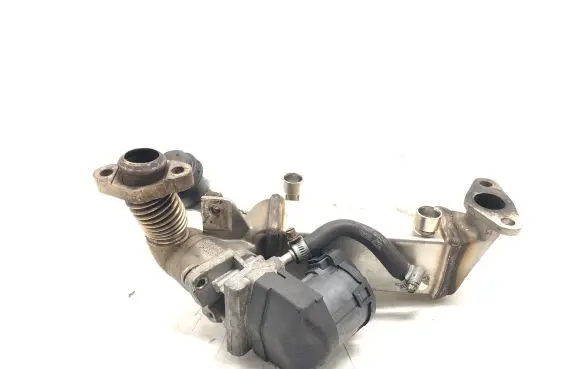 BMW 1 E81 E87 EGR valve cooler