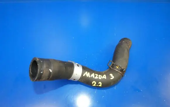 Mazda 3 II Engine coolant pipe/hose