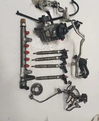 Volkswagen Transporter - Caravelle T5 Fuel injection system set 03L130277C 0445116035 0445010520