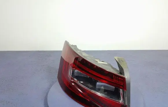 Skoda Superb B5 (3U) Rear/tail lights 3V5945207