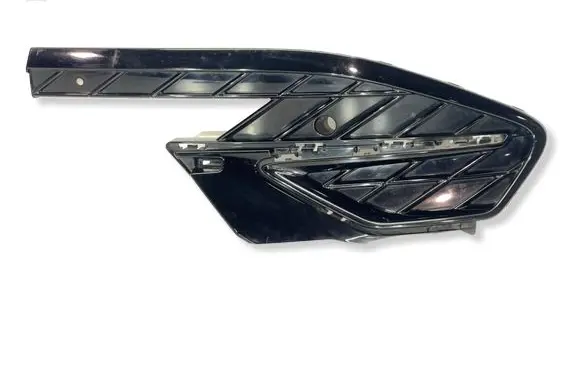 Cupra Formentor Front bumper lower grill 5FF853665D
