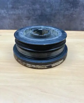 BMW 5 E60 E61 Crankshaft pulley