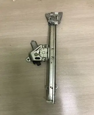 Mitsubishi Pajero Front door window regulator with motor 0620200630