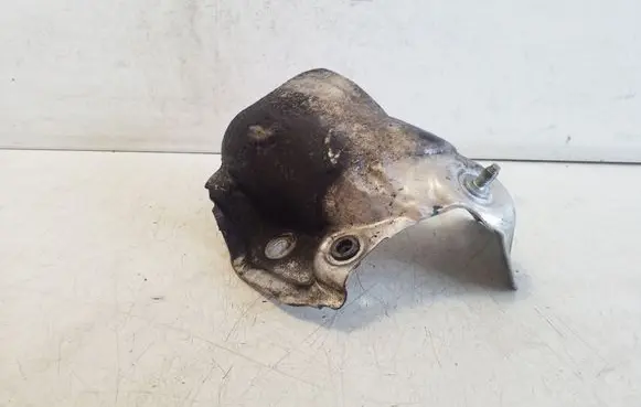Nissan Navara D23 Exhaust heat shield 147183675R
