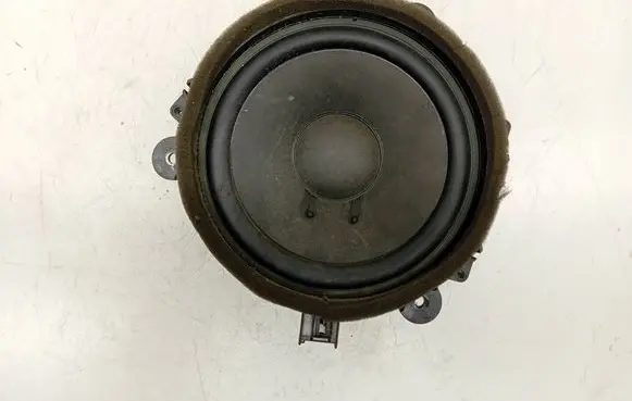 Volvo V50 Front door speaker 30752084 M5XUG 06W12