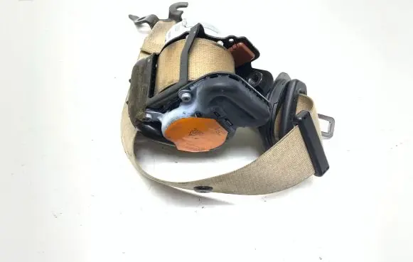 BMW X3 F25 Front seatbelt 3066322 0717E6I17F