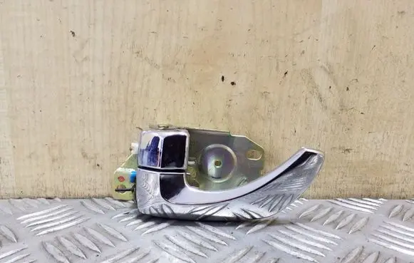 KIA Sorento Rear door interior handle