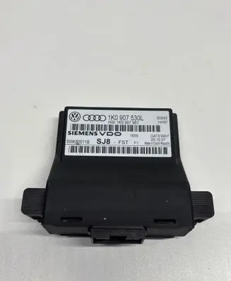 Volkswagen Golf V Gateway control module 1K0907530L 1K0907951 5WK50011B