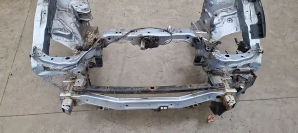 Honda CR-V Radiator support slam panel