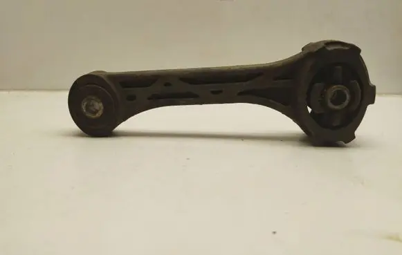 Subaru Impreza I Engine mount bracket 1f207902