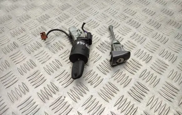 Peugeot 2008 I Ignition lock 9663123380