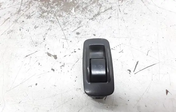 Toyota Corolla E120 E130 Electric window control switch 54035117