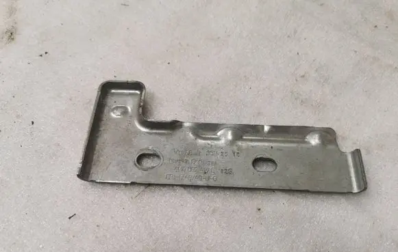 Audi Q7 4M Battery bracket 4M0802419E GBN2518