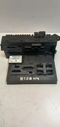 Mercedes-Benz E W211 SAM control unit A2115453901 2115453901