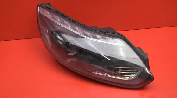 Ford Focus Headlight/headlamp