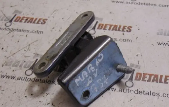Mercedes-Benz B W245 Rear door upper hinge