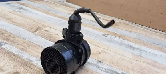 Audi A6 S6 C5 4B Mass air flow meter 0281002461