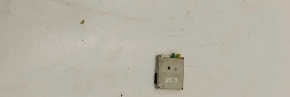 Mini Cooper Coupe R58 Aerial antenna amplifier 009176194