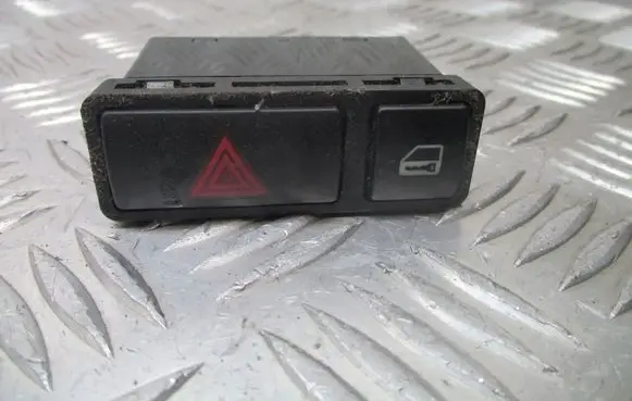 BMW 3 E46 Hazard light switch 61.31-8368920