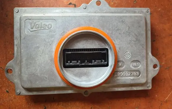 Peugeot 508 II Headlight ballast module Xenon 90133631