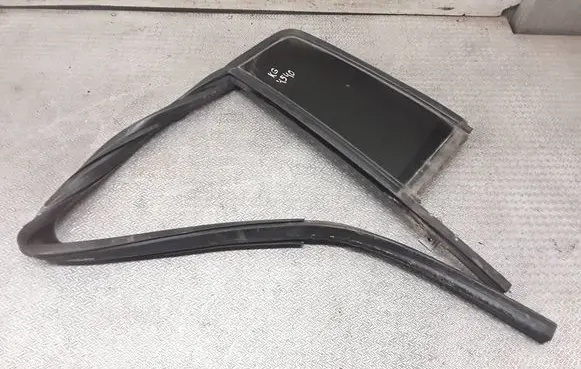 Jeep Patriot Rear vent window glass 