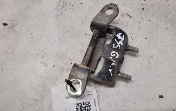 Nissan Primera Rear door upper hinge ES78