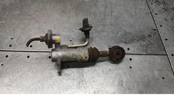 Audi A4 S4 B5 8D Clutch master cylinder 8D1721401