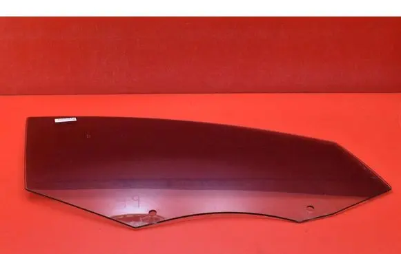 Volvo XC60 Front door window glass four-door