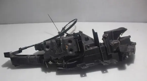 Ford Focus C-MAX Front door lock