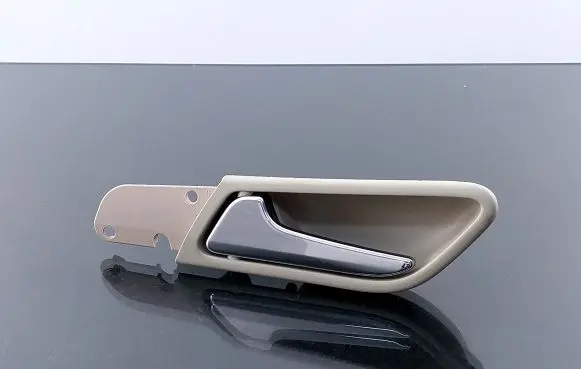 Mercedes-Benz B W245 Front door interior handle 329479 A1697600961 A3332