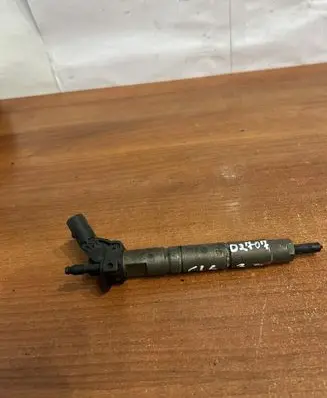 Mercedes-Benz GLS X166 Fuel injector A642070 D2707
