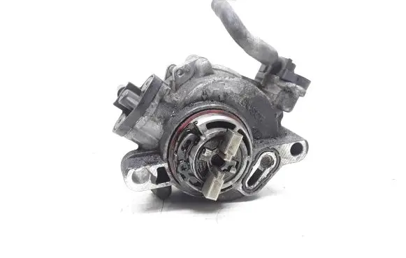 Vacuum pump