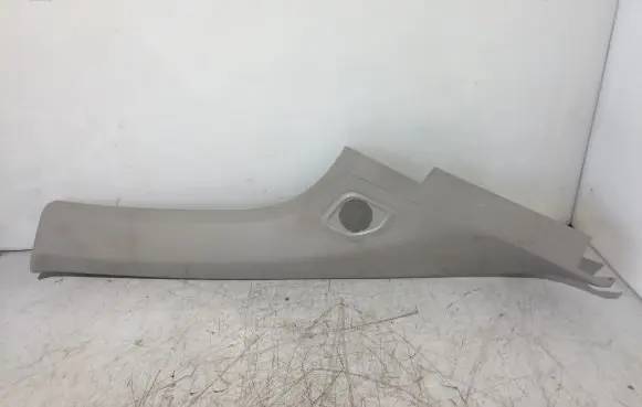 Toyota Proace (D)pillar trim (top) 9808680677