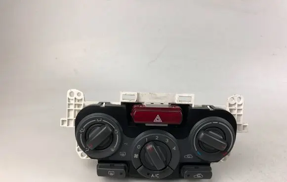 Subaru Forester SH Climate control unit 72311SC011