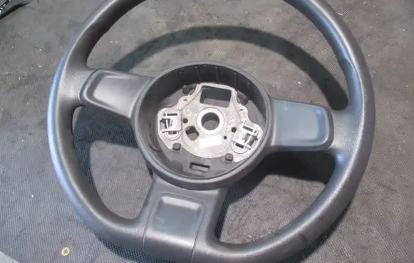 Volkswagen Up Steering wheel 1S0419091 0060006742 307472399N44AD